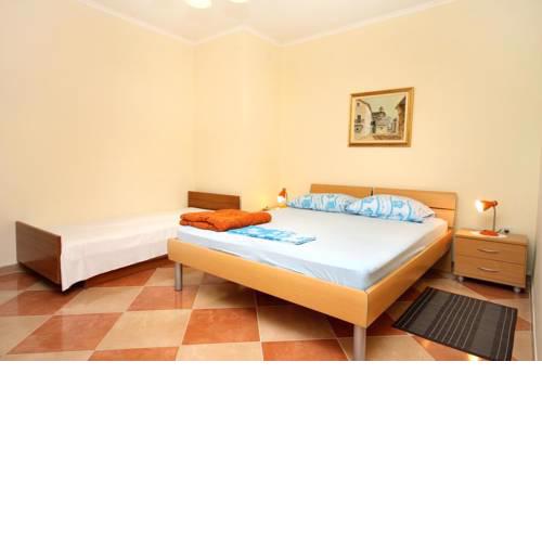 Apartment Sucuraj 6732c