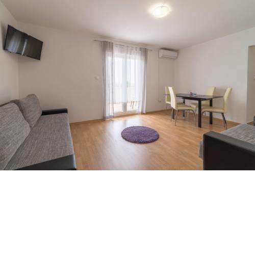 Apartment Summer