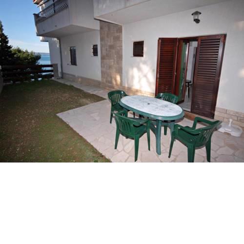 Apartment Sumpetar 4827a