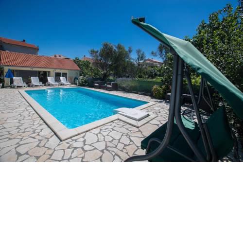 Apartment Supetarska Draga - Donja 2019b