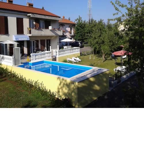 Apartment Surina's Green Holiday