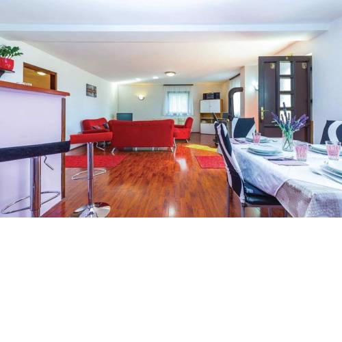 Apartment Tina