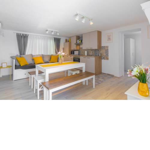 Apartment Tomislav II