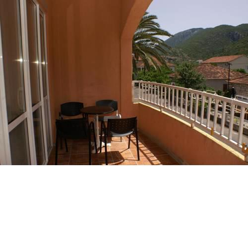 Apartment Trpanj 3162a