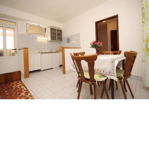 Apartment Tucepi 6857a