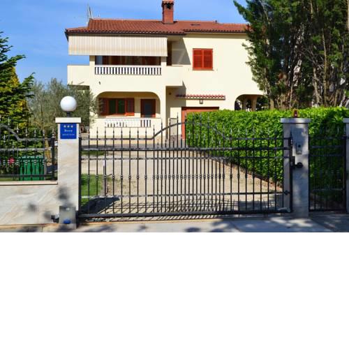 Apartment Valbandon 13