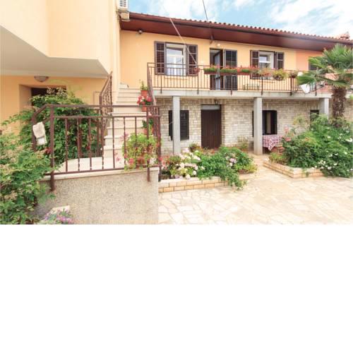 Apartment Valtura 13