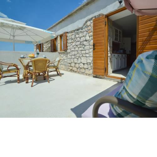 Apartment Vini