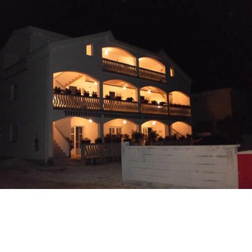 Apartment Vir 13817a