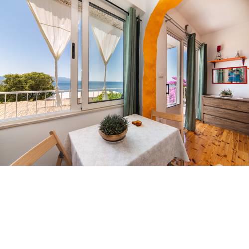 Apartment with fabulous sea view