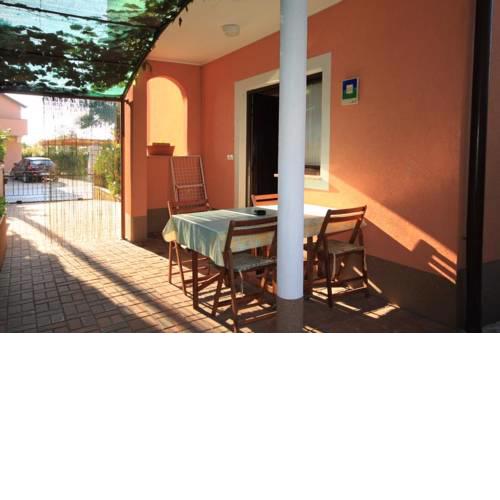 Apartment Zambratija 6998b