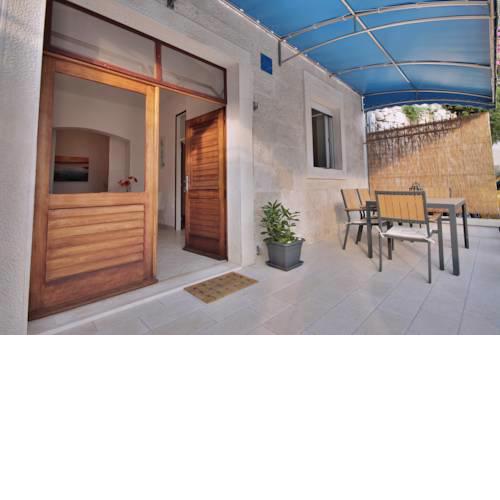 Apartment Žara 2 with Boat Place