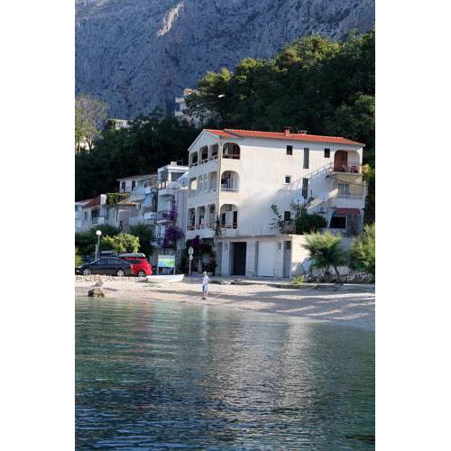 Apartments Adrion