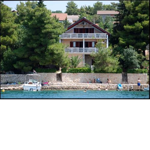 Apartments Agrijan