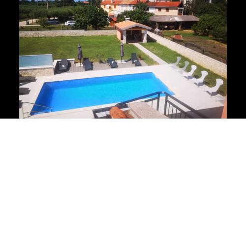 Apartments Alma