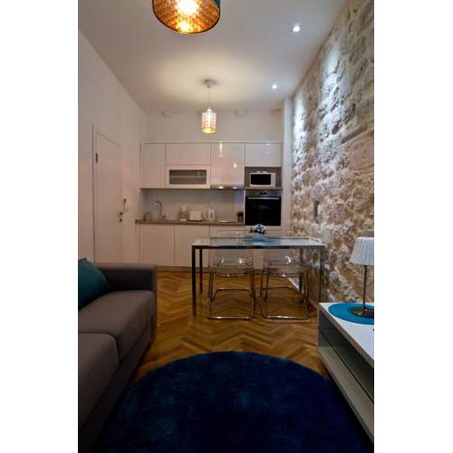 Apartments Amorozo