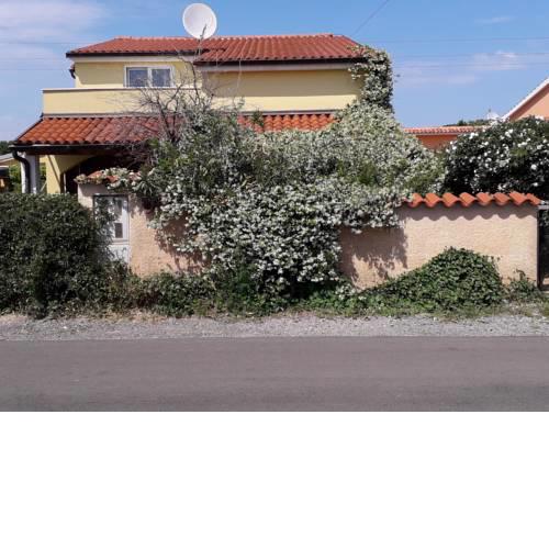 Apartments Ana & Samanta