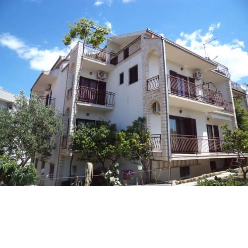 Apartments Ana