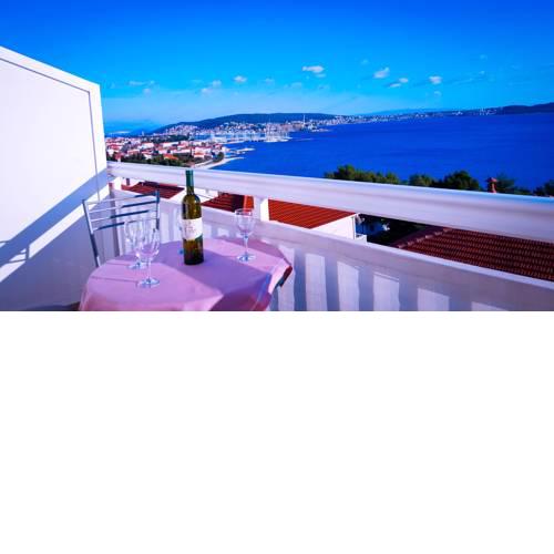 Apartments Ana