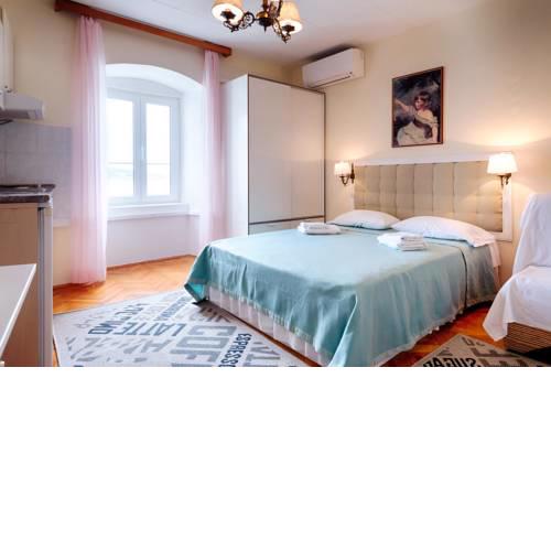 Apartments and rooms by the sea Komiza, Vis - 2431