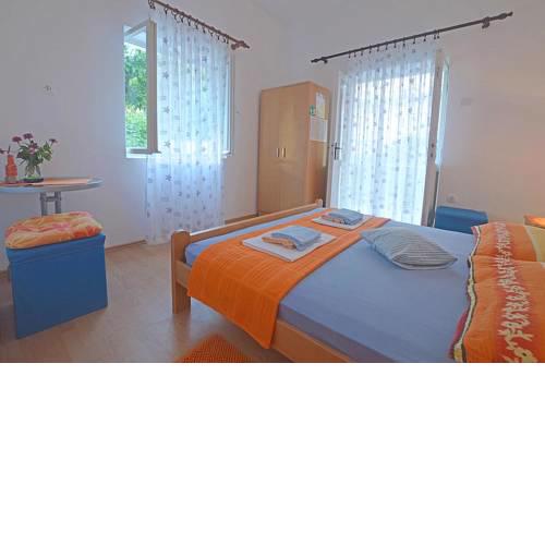 Apartments and rooms by the sea Podaca, Makarska - 16160