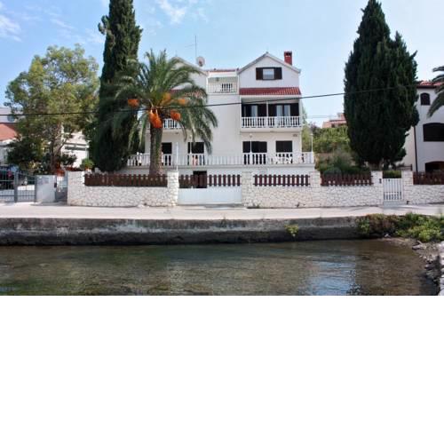 Apartments and rooms by the sea Seget Vranjica, Trogir - 5160