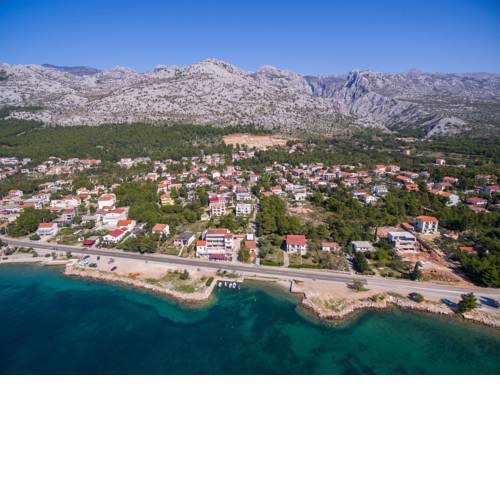 Apartments and Rooms Dragica