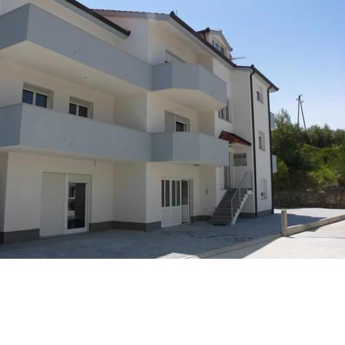 Apartments and Rooms Stipe
