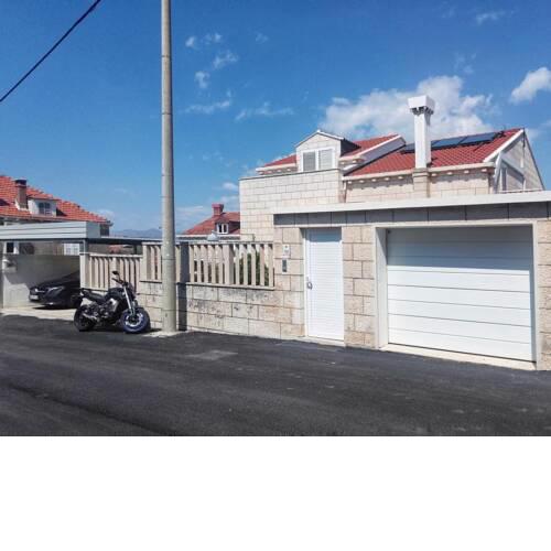 Apartments and rooms with parking space Dubrovnik - 18161