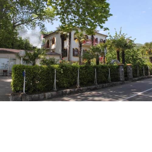 Apartments and rooms with parking space Lovran, Opatija - 2341