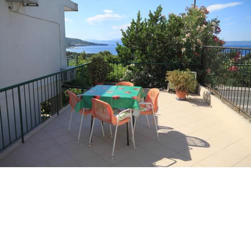 Apartments and rooms with parking space Tucepi, Makarska - 6901