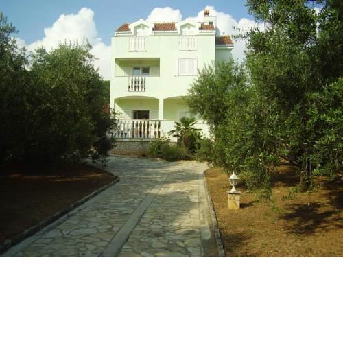 Apartments Anđela