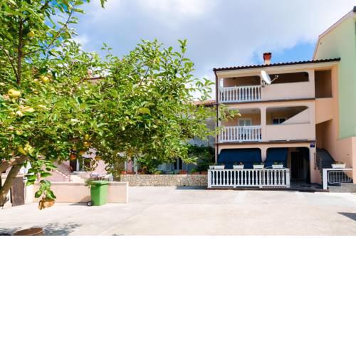 Apartments Anton