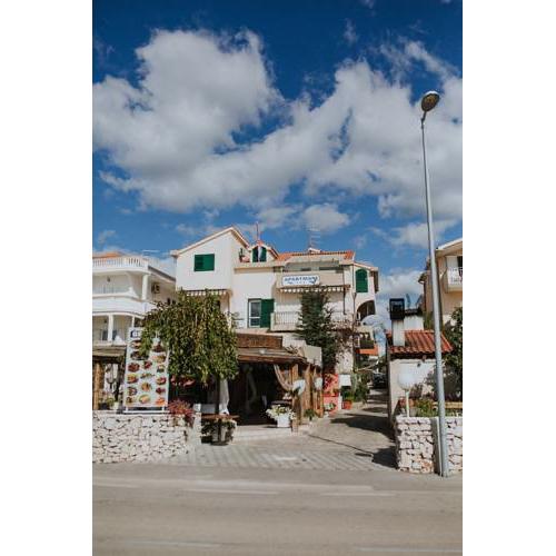 Apartments Artina
