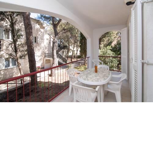 Apartments Boguvila