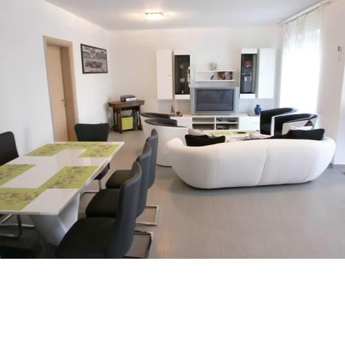 Apartments Bora