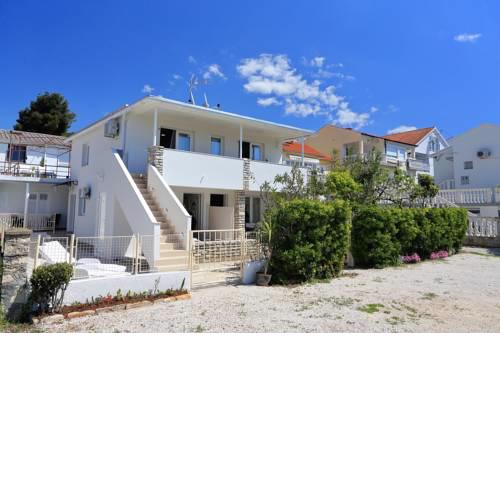 Apartments Brankica