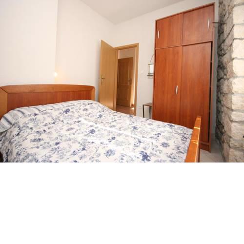 Apartments by the sea Baska Voda, Makarska - 6703