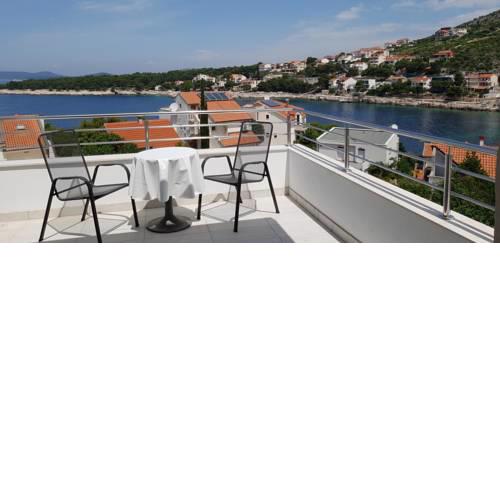 Apartments by the sea Bilo, Primosten - 14601