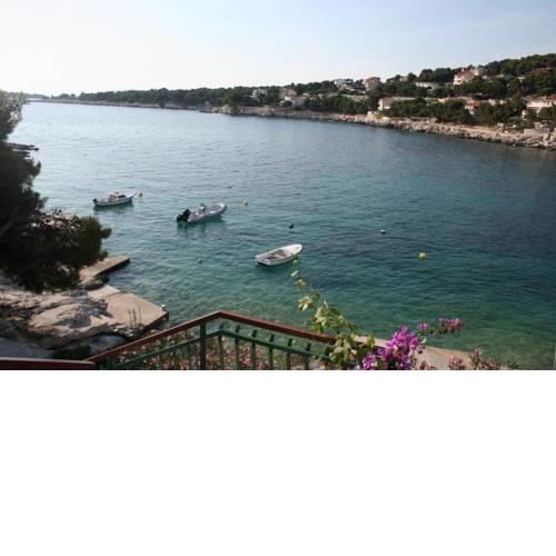 Apartments by the sea Bilo, Primosten - 4168