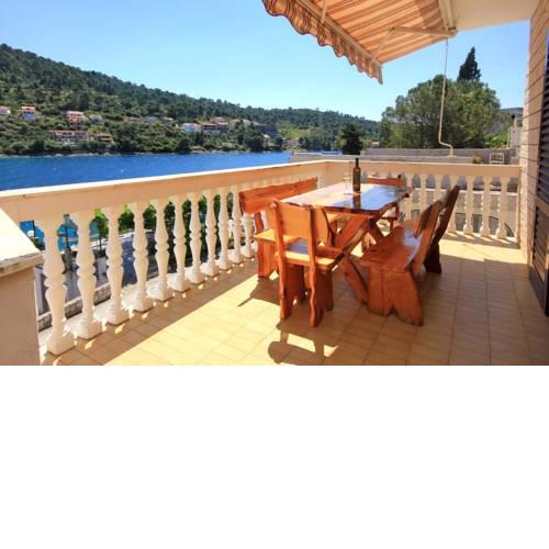 Apartments by the sea Brna, Korcula - 10057