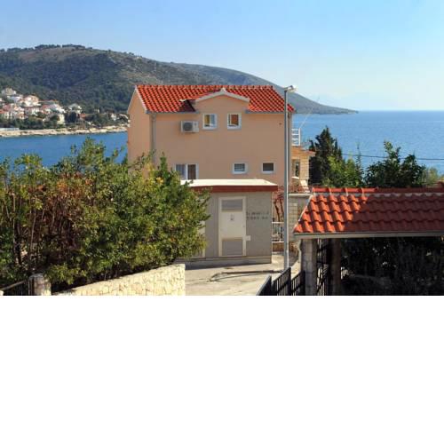 Apartments by the sea Businci, Ciovo - 4668