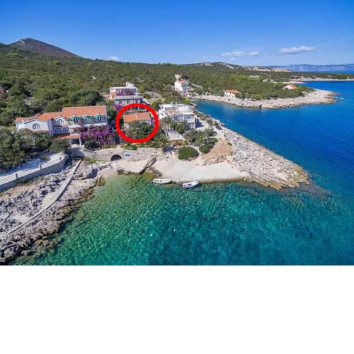 Apartments by the sea Cove Pokrivenik, Hvar - 5223