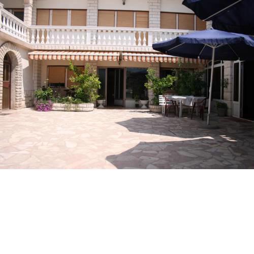 Apartments by the sea Jezera, Murter - 5123