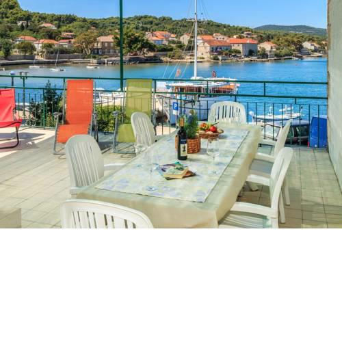 Apartments by the sea Lumbarda, Korcula - 9173