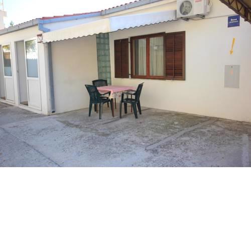 Apartments by the sea Mimice, Omis - 7522
