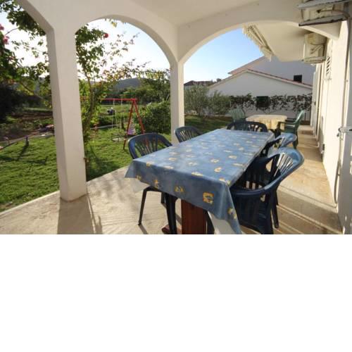 Apartments by the sea Mrljane, Pasman - 8463