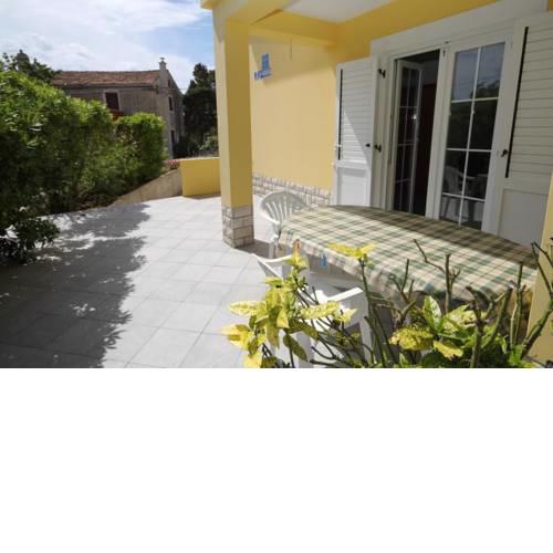 Apartments by the sea Nerezine, Losinj - 3451