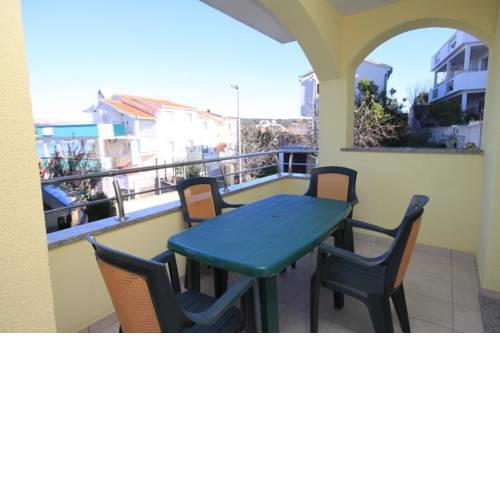 Apartments by the sea Okrug Gornji, Ciovo - 10401