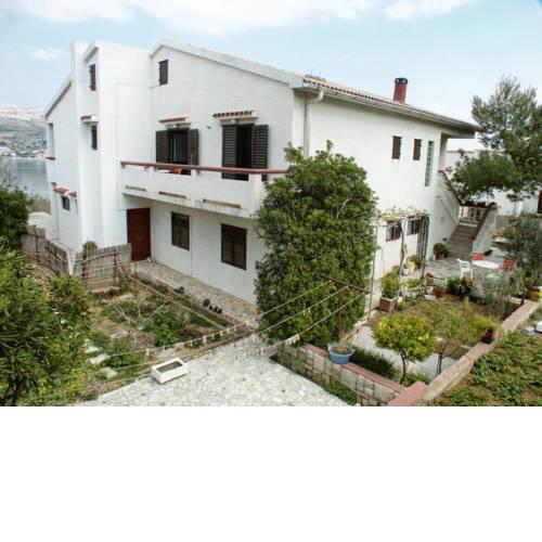 Apartments by the sea Pag - 532
